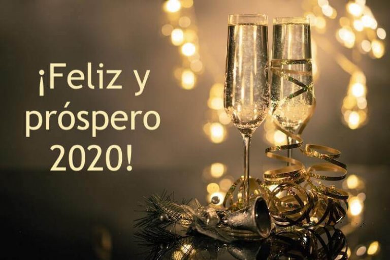 ¡Brindis por el progreso y un feliz año 2020!